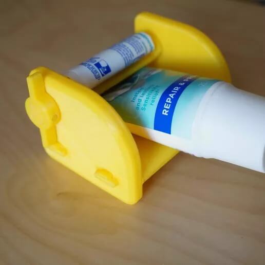Toothpaste Squeezer 3D model